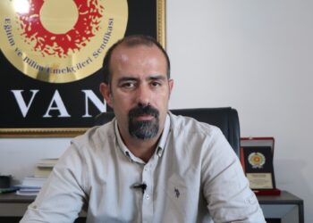 Eğitimde iyileşme tümden değişimle mümkün