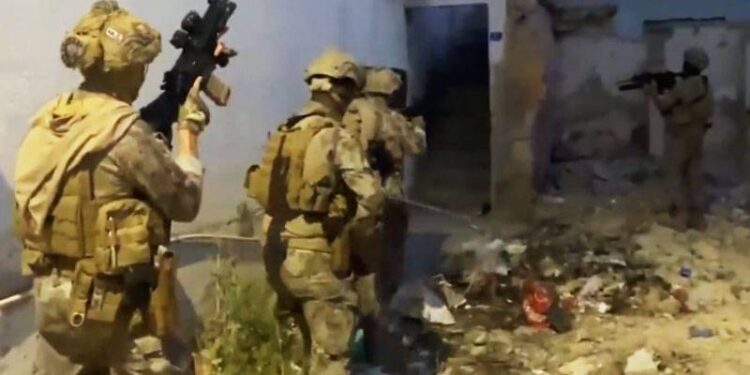 2 bin 311 şüpheli gözaltına alındı