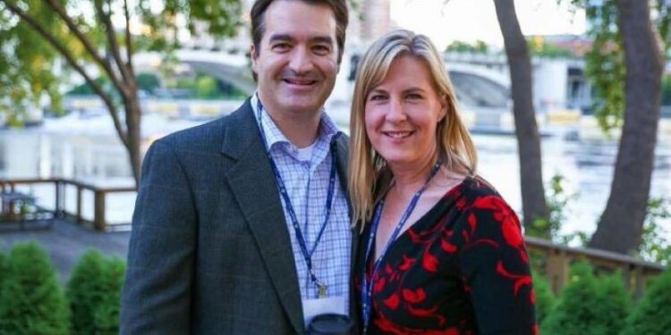 ABD’de siyasi suikast: Minnesota’lı Demokrat vekil ve eşi evlerinde öldürüldü