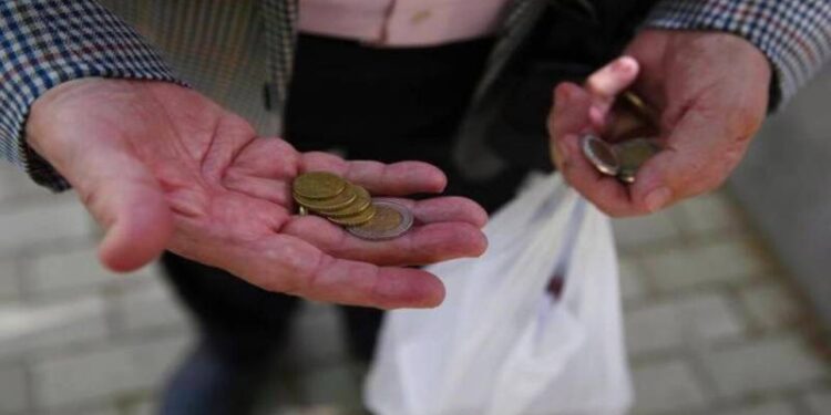 Açlık sınırı 23 bin 615 lira, yoksulluk sınırı 81 bin 868 liraya yükseldi