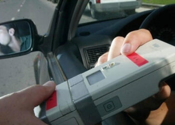 Alkolmetreye üflemeyene 5 bin lira ceza, ehliyetine 2 yıl el koyma