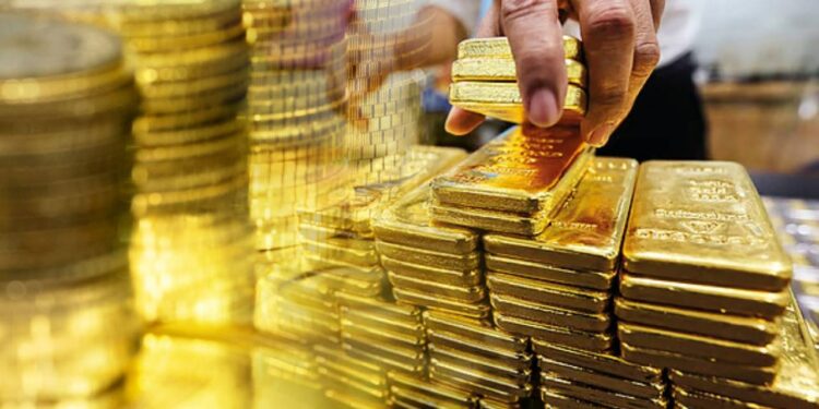 Altın Haftaya Kritik Seviyede Başladı! Rekora Çok Yakın