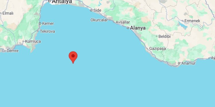 Antalya'da 4.1 Büyüklüğünde Deprem