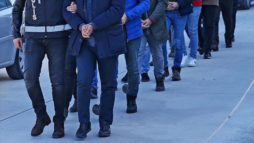 Antalya'da Dev Operasyon: 107 Torbacı Gözaltına Alındı, 104'ü Tutuklandı