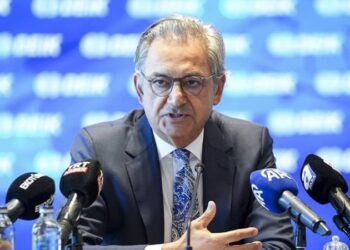 Avrupa ile vize meselesini konuşmaktan sıkıldık