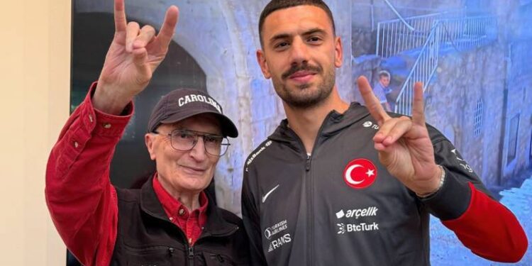 Aziz Sancar ve Merih Demiral buluşması; "Tanrı Türkü Korusun!"