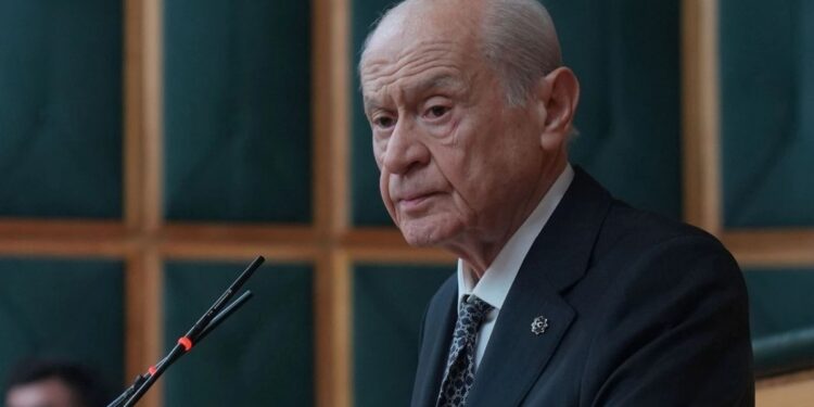 Bahçeli: Hepimizin hanesine tarihi sorumluluk düşmektedir