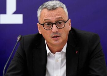 Bahçeşehir Koleji, Dejan Radonjic ile Yollarını Ayırdı