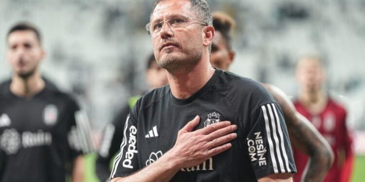 Beşiktaş'ın Acı Günü: Serdar Topraktepe'nin Ağabeyi Hayatını Kaybetti