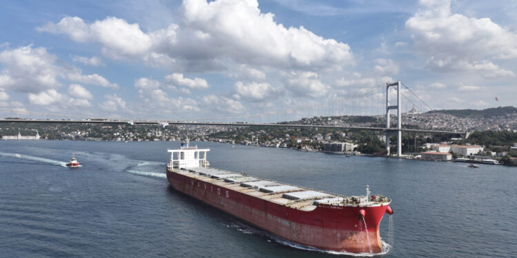 Boğaz geçiş ücretlerine zam