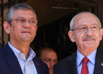 CHP vesayeti kabul etmez; Özgür Bey’i görevi devrederken uyardım ama şu anda karar almakta zorlanıyor