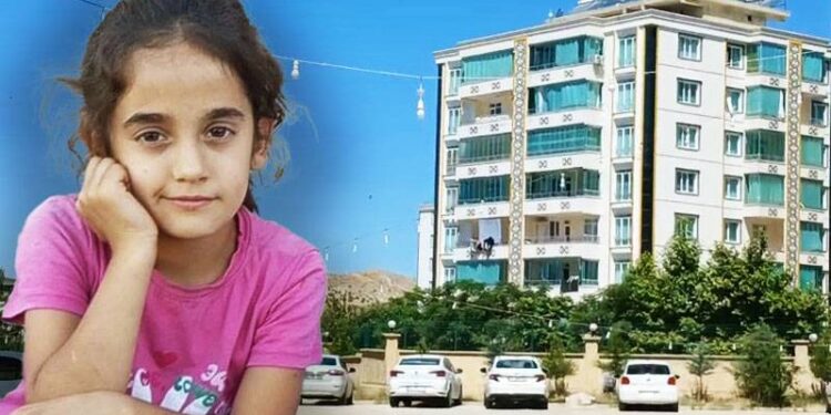 Cesedi merdiven boşluğunda bulunan 9 yaşındaki Yasemin Yıldırım’ın katili kuzeni çıktı; “Birini öldürmeye karar vermiştim, denk geldi”