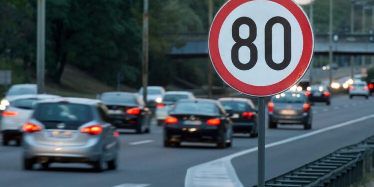 “Ceza Tuzağı” Tartışmalarına Neşter: Hız Tabelaları Tek Tek Gözden Geçirilecek