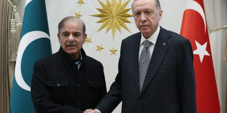 Cumhurbaşkanı Erdoğan, Pakistan Başbakanı Şerif ile Görüştü