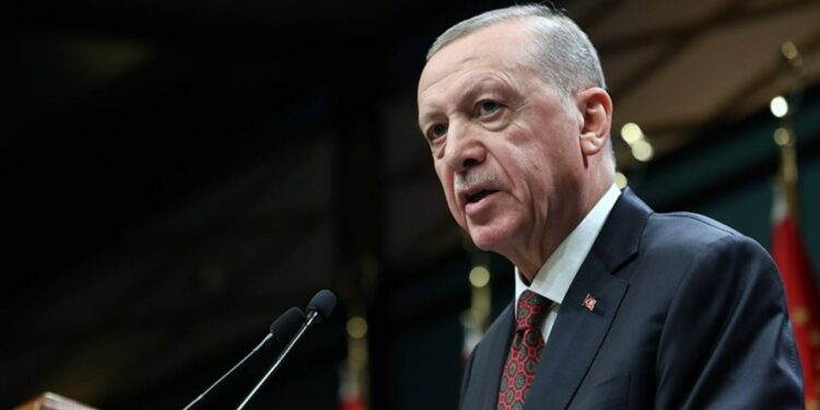 Cumhurbaşkanı Erdoğan'dan Kritik Zirve Öncesi 'Ateşkes' Mesajı: 'Krizin Bedelini Tüm Dünya Öder'