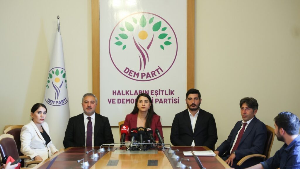 DEM Parti: 10. Yargı Paketi'nin yeniden düzenlenmesi için teklif sunacağız