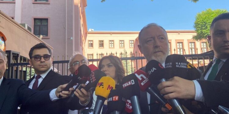 DEM Parti ve Adalet Bakanı Tunç görüşmesi sona erdi: Cezaevlerindeki sorunlar konuşuldu