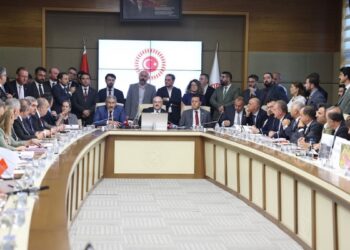 DEM Parti’den AKP’nin kanun teklifine tepki: Ölümü dayatıyor