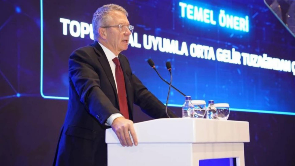 Dava sonrası ilk toplantı | TÜSİAD YİK Başkanı Ömer Aras, "Fiyat istikrarı en önemli sorunumuz" dedi, enflasyona karşı 4 öneri sıraladı