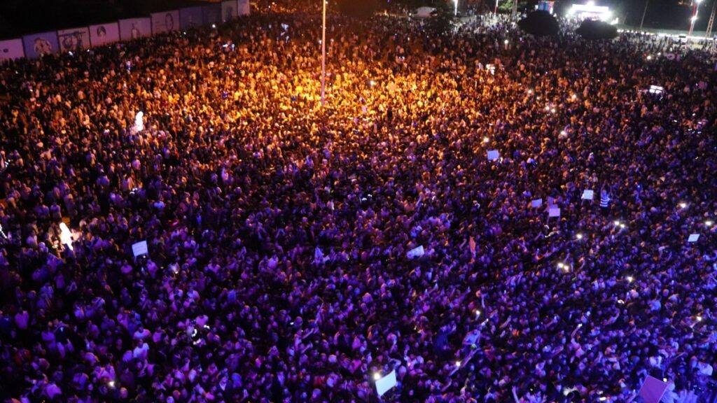 Erdîş’teki şenlik alanından Abdullah Öcalan’a selam