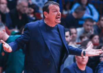 Ergin Ataman Deliye Döndü