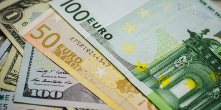 Euro/dolar paritesi 7 haftanın en yüksek seviyesinde!