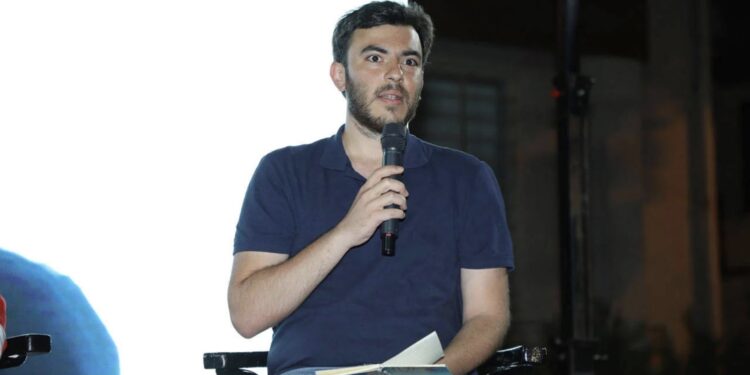 Gazeteci İsmail Arı, deprem davasının firari sanıklarının şikayetiyle ifade verdi