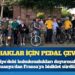 Haklar için pedal çevir: Türkiye’deki hukuksuzlukları duyurmak için Almanya’dan Fransa’ya bisiklet sürdüler