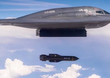 İddia: ABD'nin 6 tane B-2 gizli bombardıman uçağı Guam Adası'na hareket etti