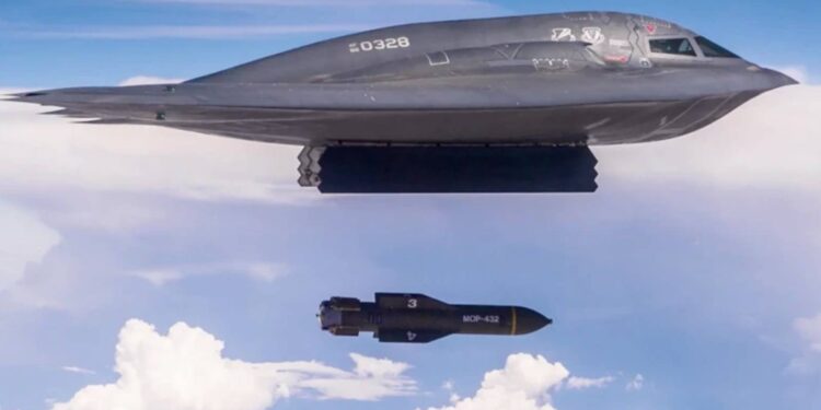 İddia: ABD'nin 6 tane B-2 gizli bombardıman uçağı Guam Adası'na hareket etti
