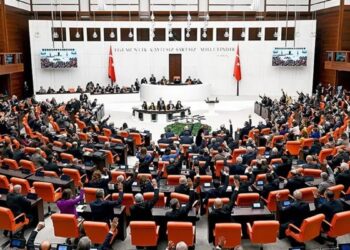 İsrail-İran tezkeresi Meclis'te kabul edildi