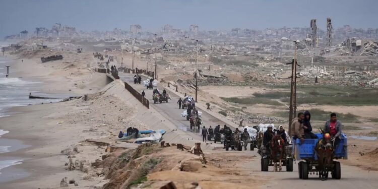 İsrail'den Gazze'de Plaja Hava Saldırısı! İkisi Gazeteci 21 Kişi Öldü