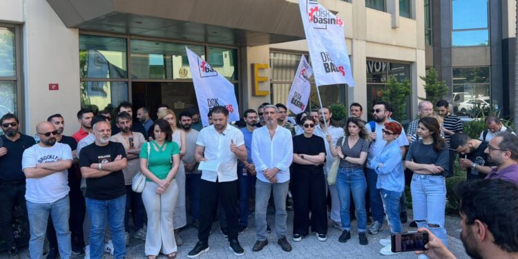 KRT çalışanları iş bıraktı, nöbet eylemine başladı