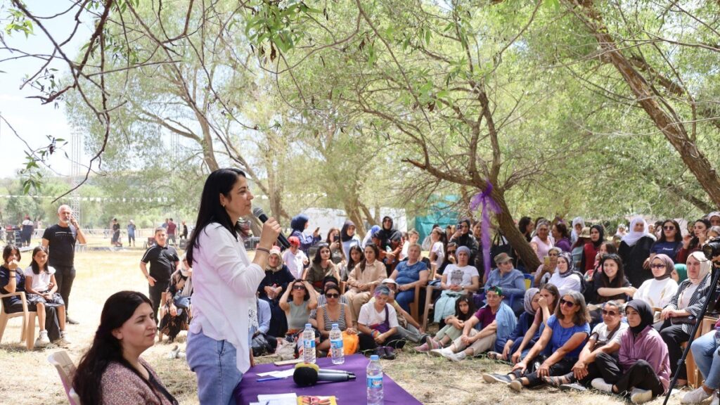 Kadın festivalinde atölye çalışması ve film gösterimi
