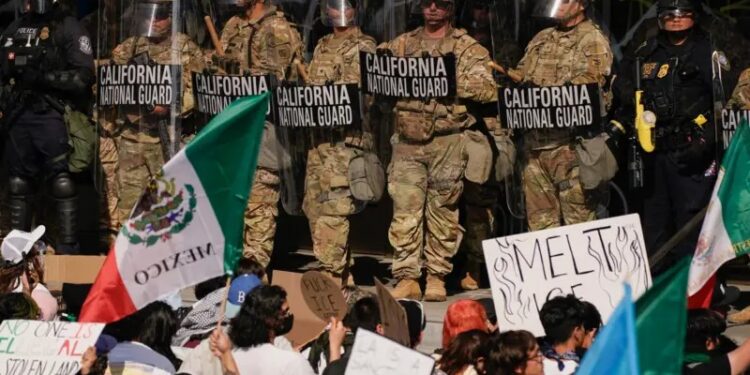 Los Angeles’ta sokağa çıkma yasağı ilan edildi