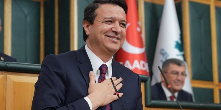 Mahmut Arıkan TBMM'de Konuştu: Zengin Servetini Katlıyor, Vatandaş Hayatta Kalmaya Çalışıyor