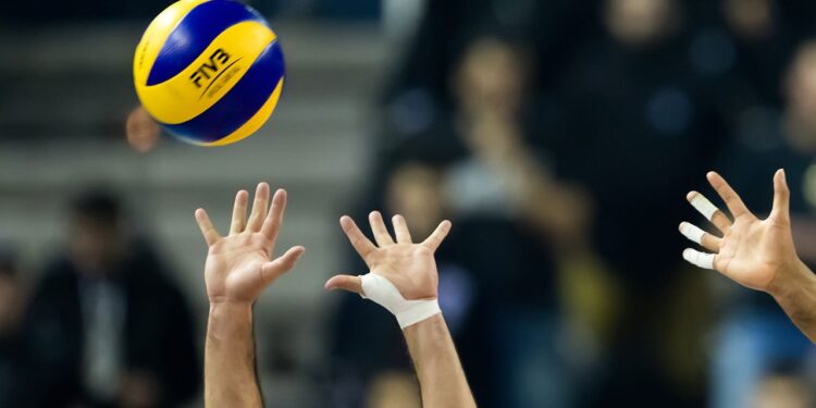 Milli Voleybol Takımında Deprem! İki Yıldız Birden Sakatlandı, Şimdi Ne Olacak?