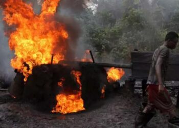 Nijerya'da El Yapımı Bombayla Saldırı! 6 Kişi Öldü