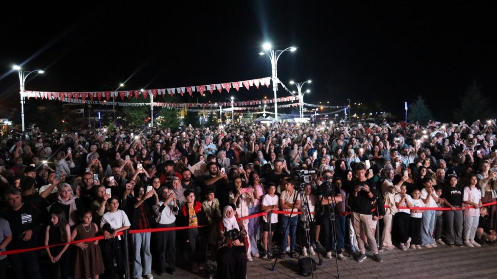 Önder anısına turnuva ve konser