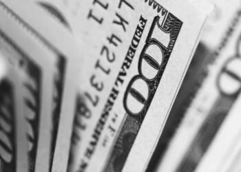 Özel sektörün yurt dışı kredi borcu 186 milyar dolar