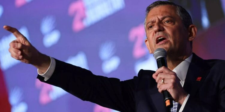 Özgür Özel Duyurdu: '81 İlde Seçim Çalışmalarına Başlıyoruz'