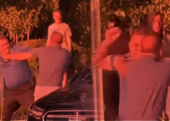 Polisin de Karıştığı Yumruklu Kavgaya Emniyetten Açıklama