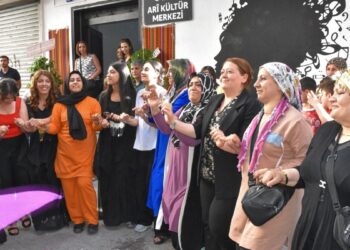 Rezan’da Arî Kültür Merkezi Açıldı