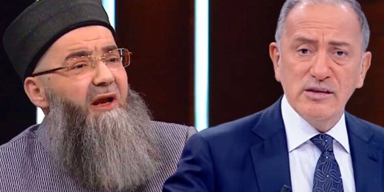 Şerefsiz insanlar bel altı konuşurlar, insanların kızını konuya katarlar