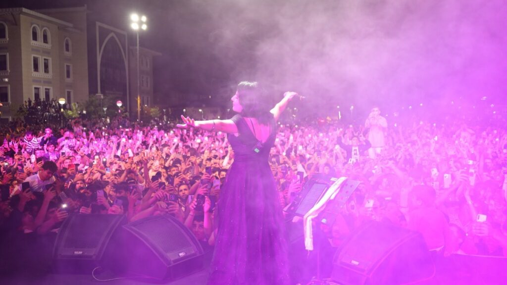 Serhat kentlerinde festival vakti