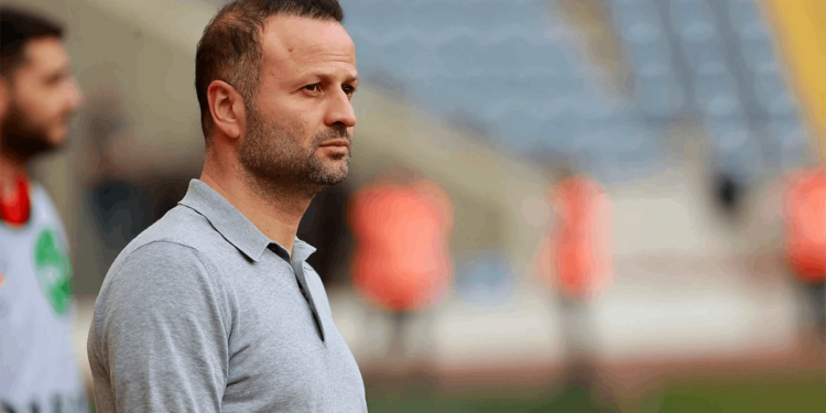 Sivasspor'da Teknik Direktör Bilmecesi Çözüldü