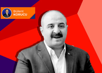 Trol ordusunun uzatmalı başçavuşu: Mustafa Varank