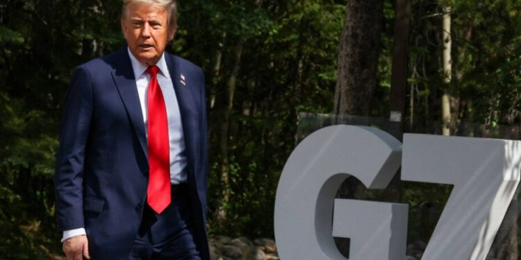 Trump Zirveyi Yarıda Kesti, Ülkesine Dönüyor! Acil Toplantı Talimatı...