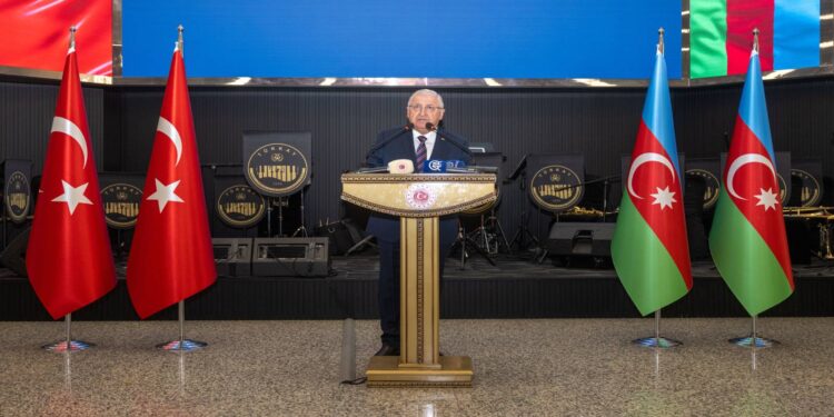Türkiye ve Azerbaycan işbirliği her zamankinden daha fazla önem arz etmektedir