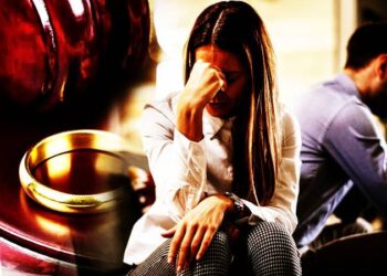 Türkiye'de 'çekirdek aile' formu çözülüyor; boşanmalar artıyor, evlilikler azalıyor, her 5 haneden 1'i tek kişiden oluşuyor